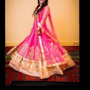 Elegant Pink and Gold Wedding Dress